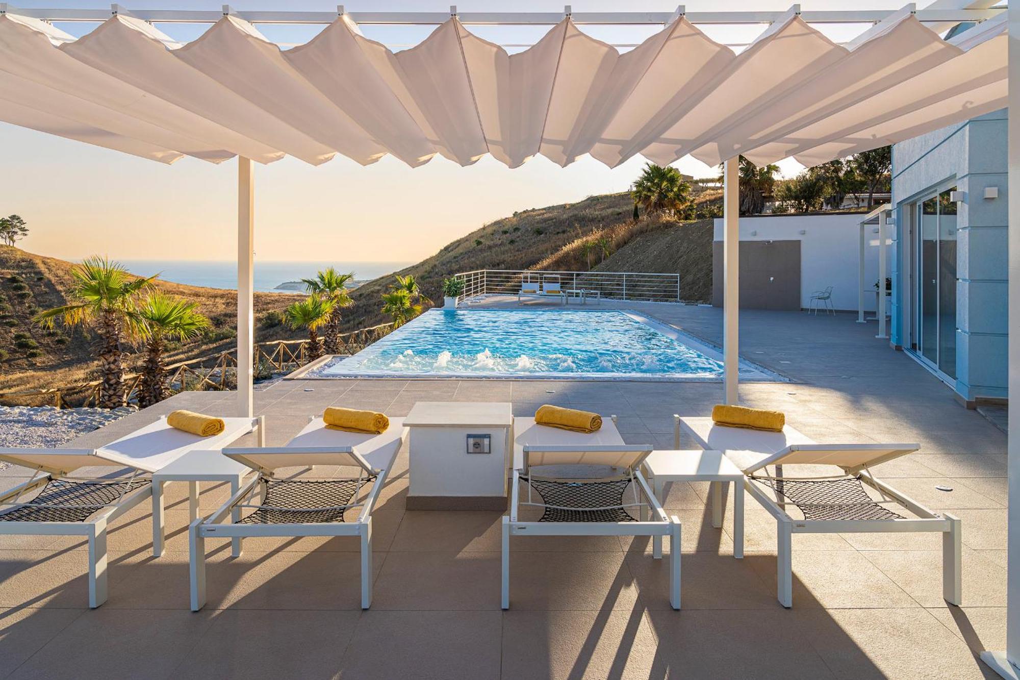 Villa Domizia مونتاليغرو المظهر الخارجي الصورة